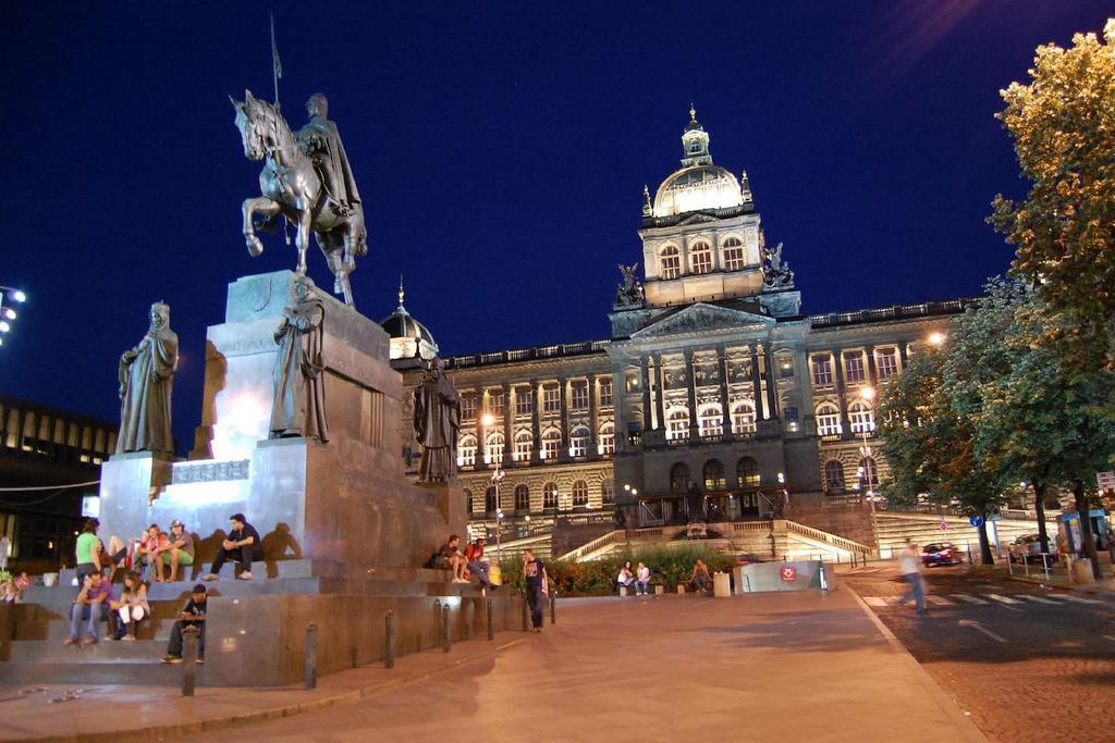 Prague Palace - Wenceslas Square ภายนอก รูปภาพ